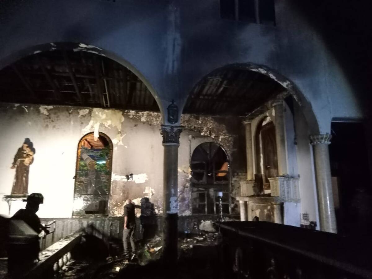 Incendio consumió una parte de la iglesia del municipio de Salento, Quindío