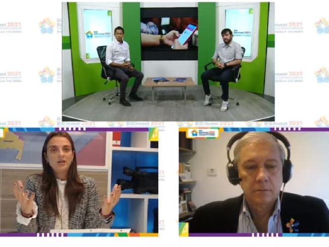 Jaime Pumarejo, alcalde de Barranquilla; Karen Abudinen, MinTIC; Martín Bès, secretario General del BID