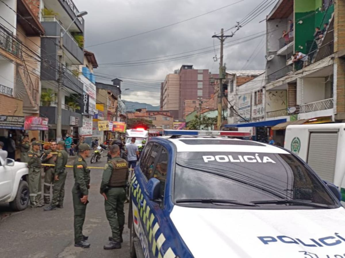 4 heridos dejó la explosión de varias papas bomba en una casa de Medellín