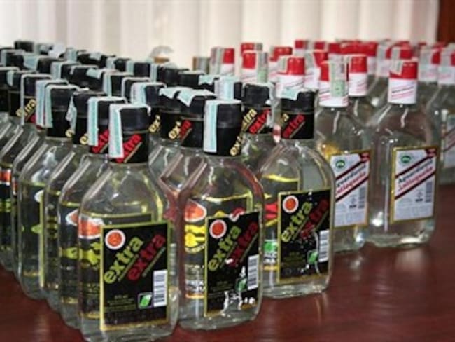 En 2013 se han incautado 5.000 botellas de licor de contrabando en Boyacá