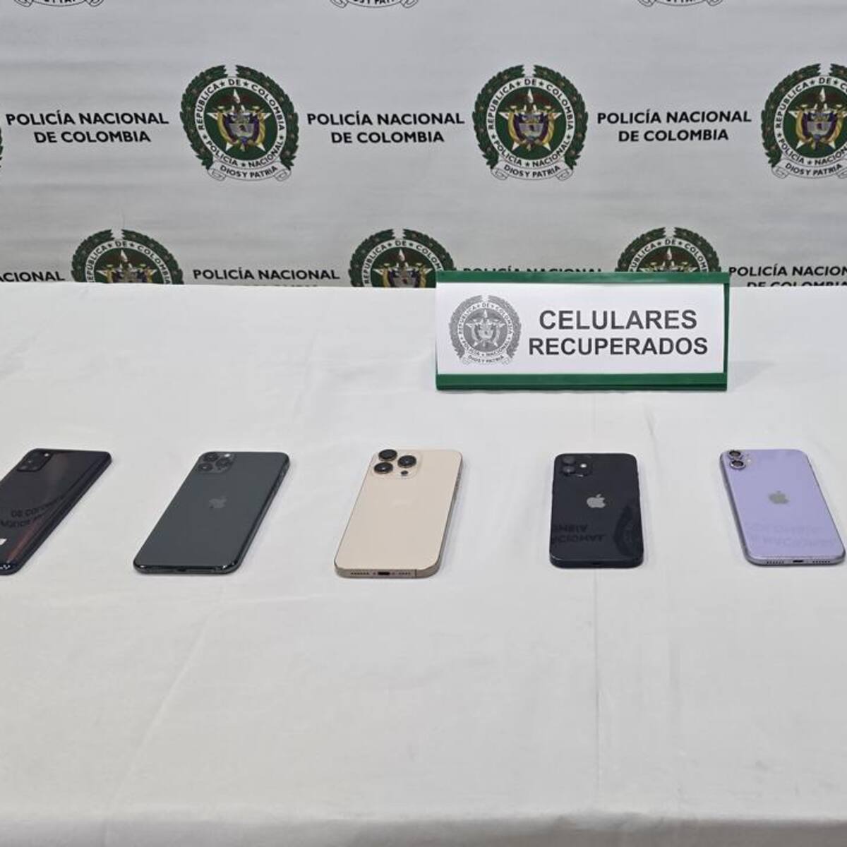 Ladrones robaron siete celulares en El Poblado y en la reacción capturaron a dos delincuentes