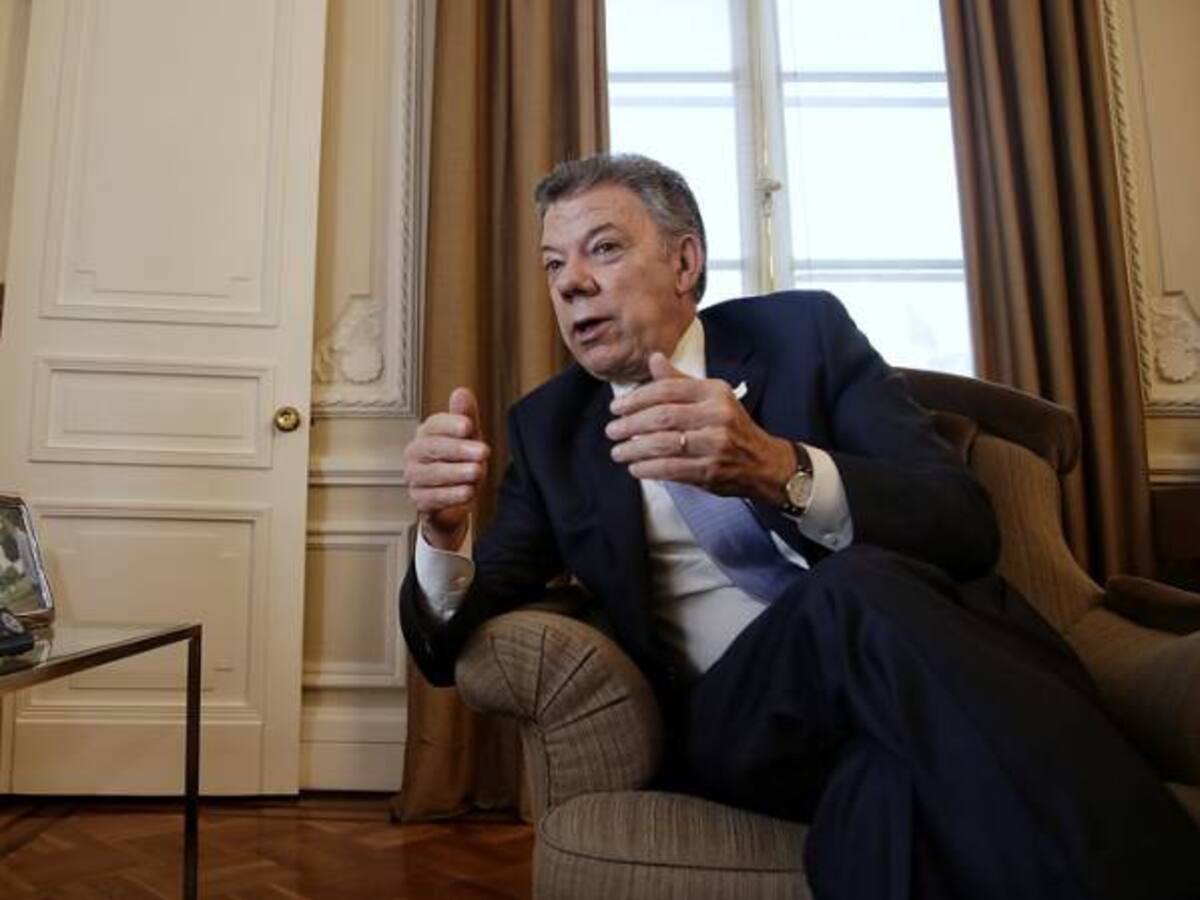 No hay recursos para reparar todas las víctimas al mismo tiempo: Santos