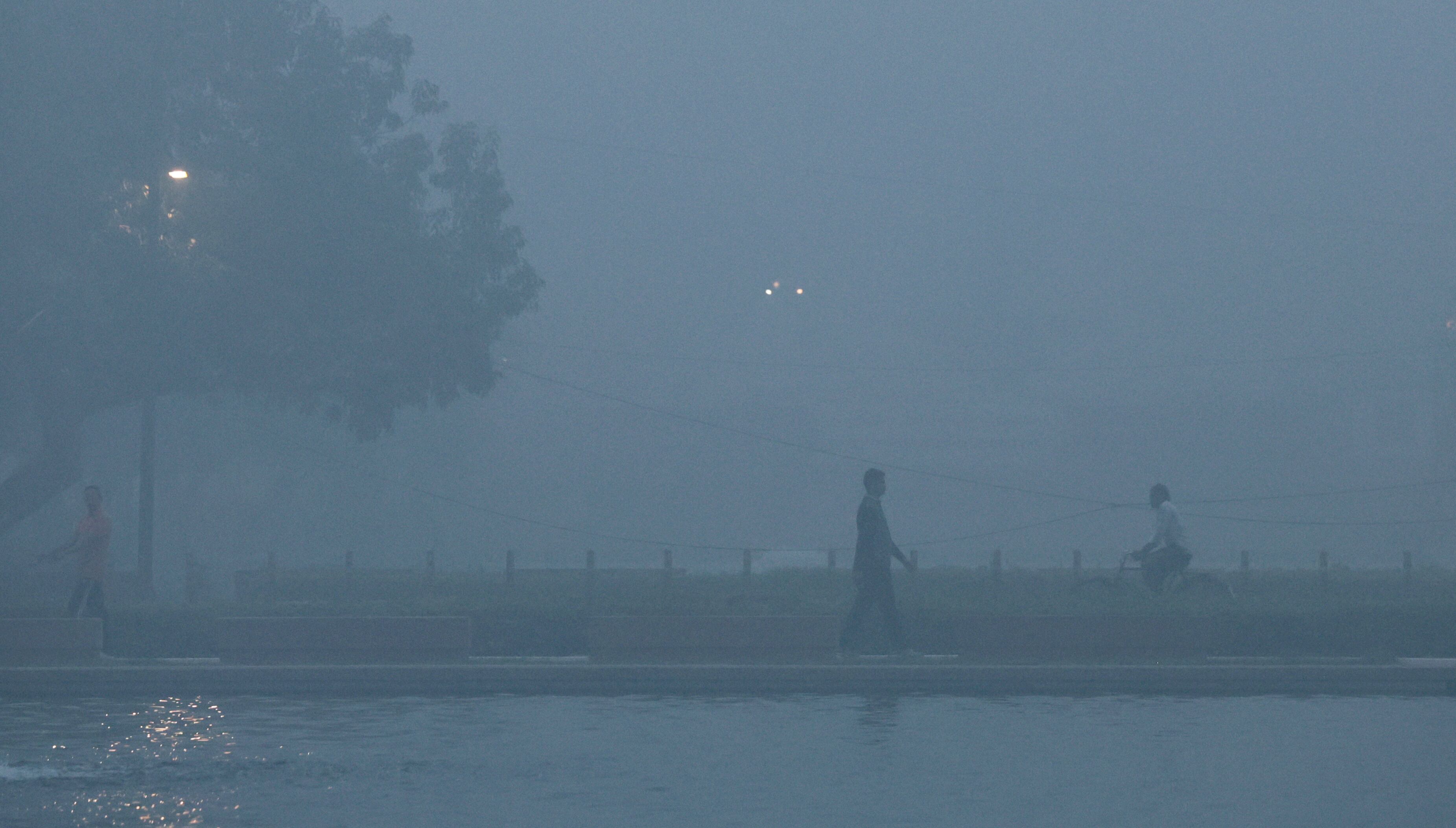 La contaminación en la capital de la India supera los límites máximos recomendados por la OMS. (Foto: EFE)