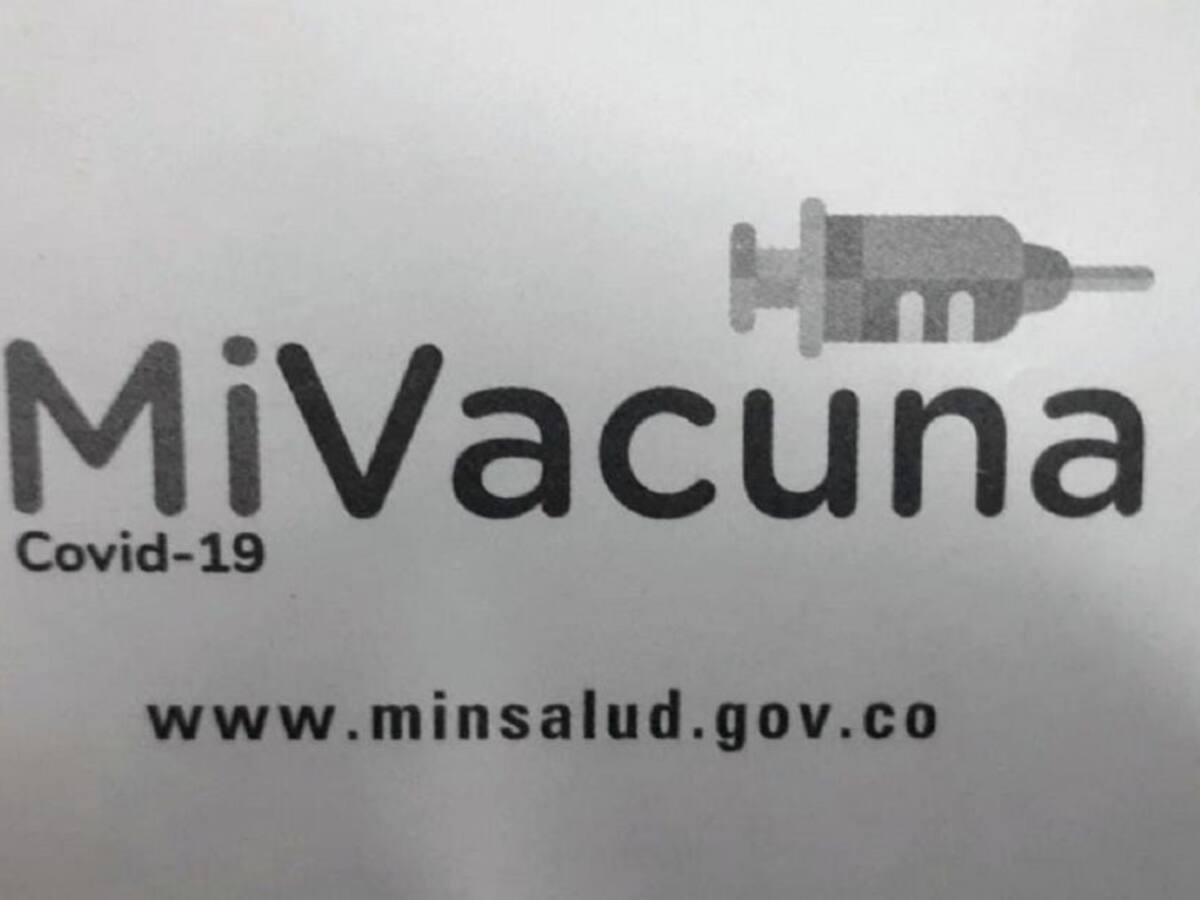 Caldas recibe 64.000 carnets para certificar vacunación anticovid