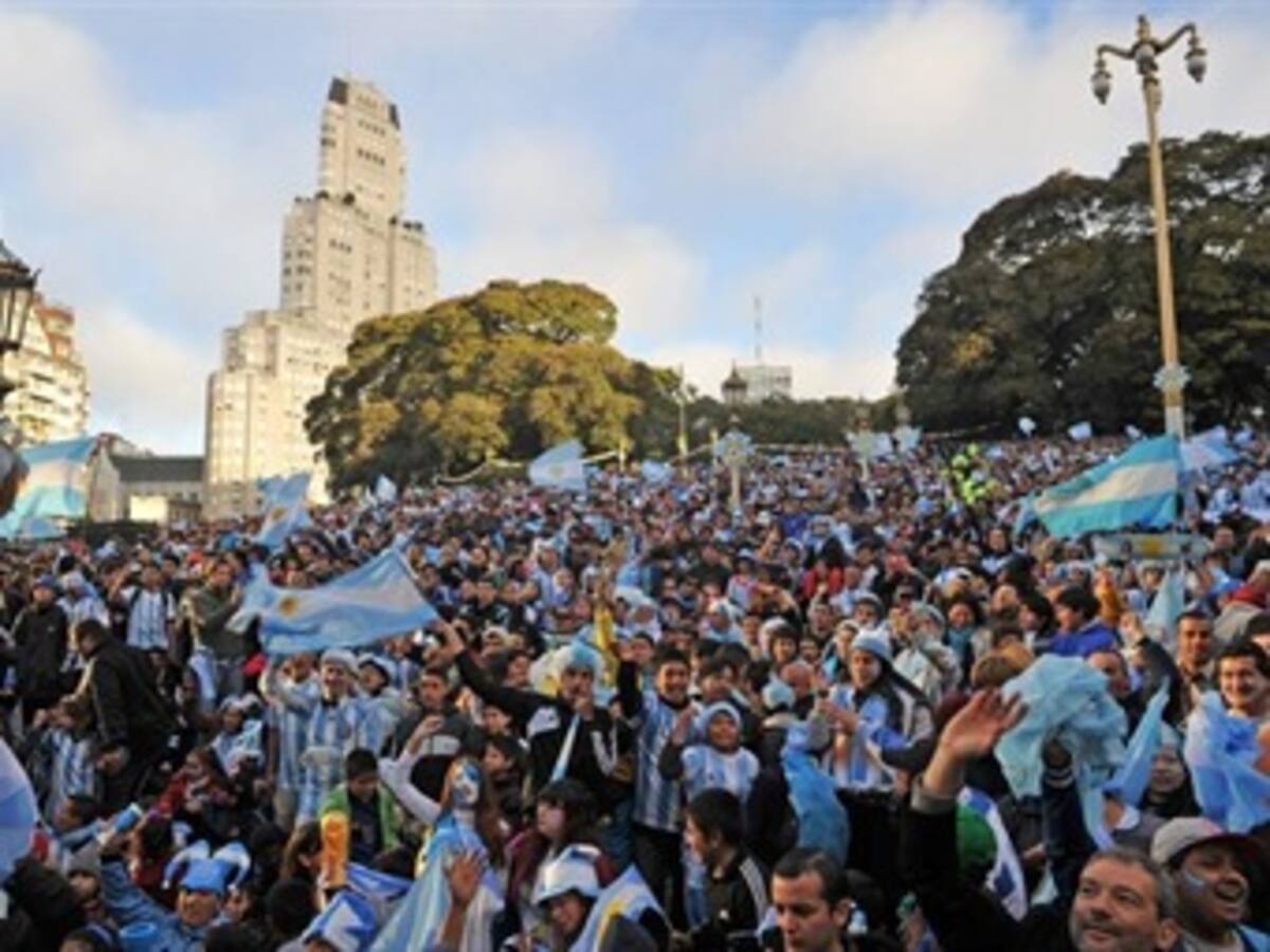 Refuerzan seguridad en Río por llegada masiva de argentinos para la final