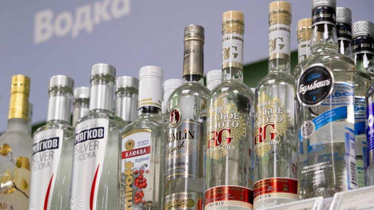 Bares de EE.UU no sirven vodka ruso en protesta por invasión en Ucrania
