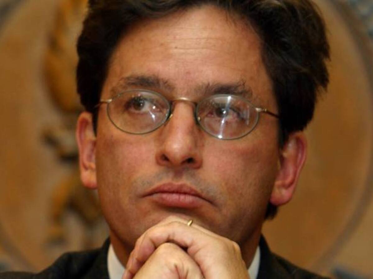 Los negocios de Carrasquilla que empobrecieron 117 municipios