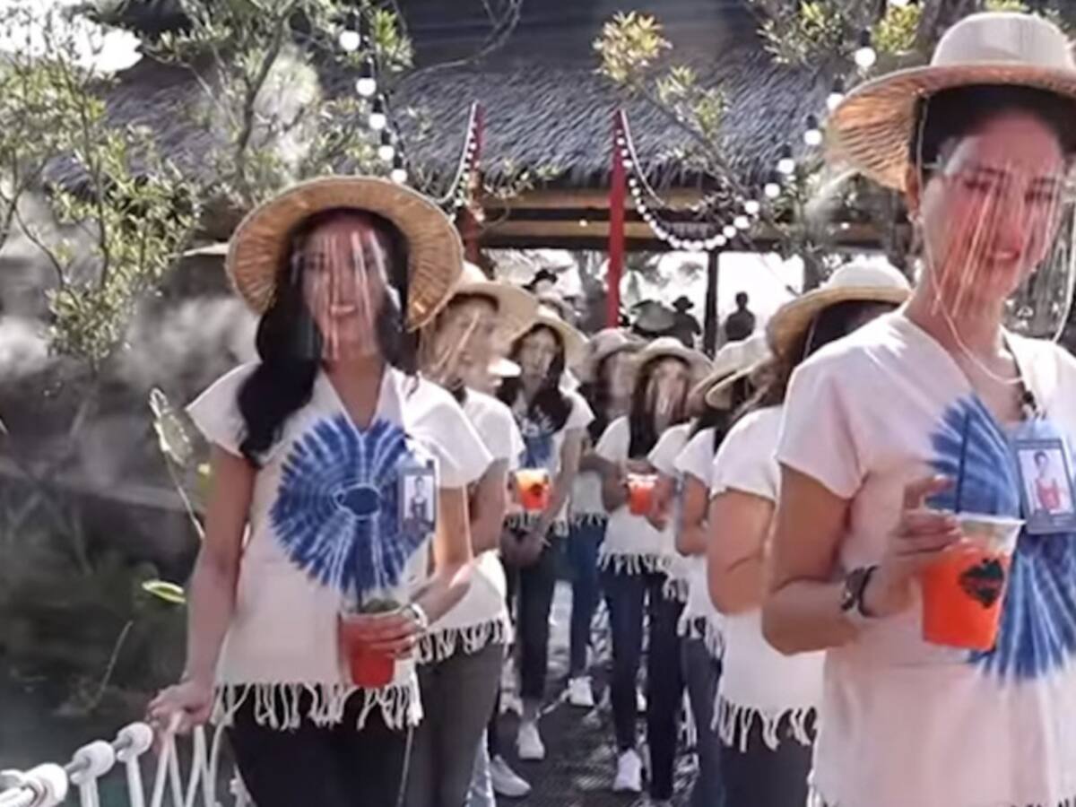 ¿Reinas al agua? Puente en Tailandia se desploma con 30 reinas de Belleza