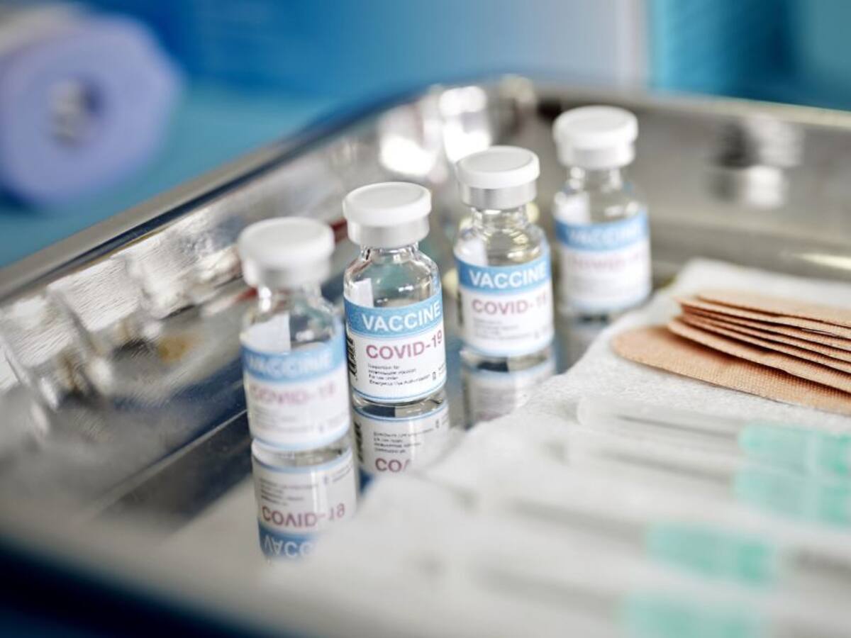 ¿Por qué se siguen perdiendo vacunas contra la COVID-19 en Colombia?