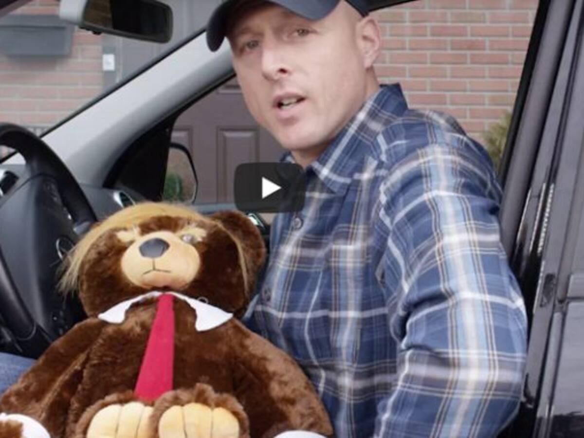 Oso de peluche sale a la venta en honor a Donald Trump