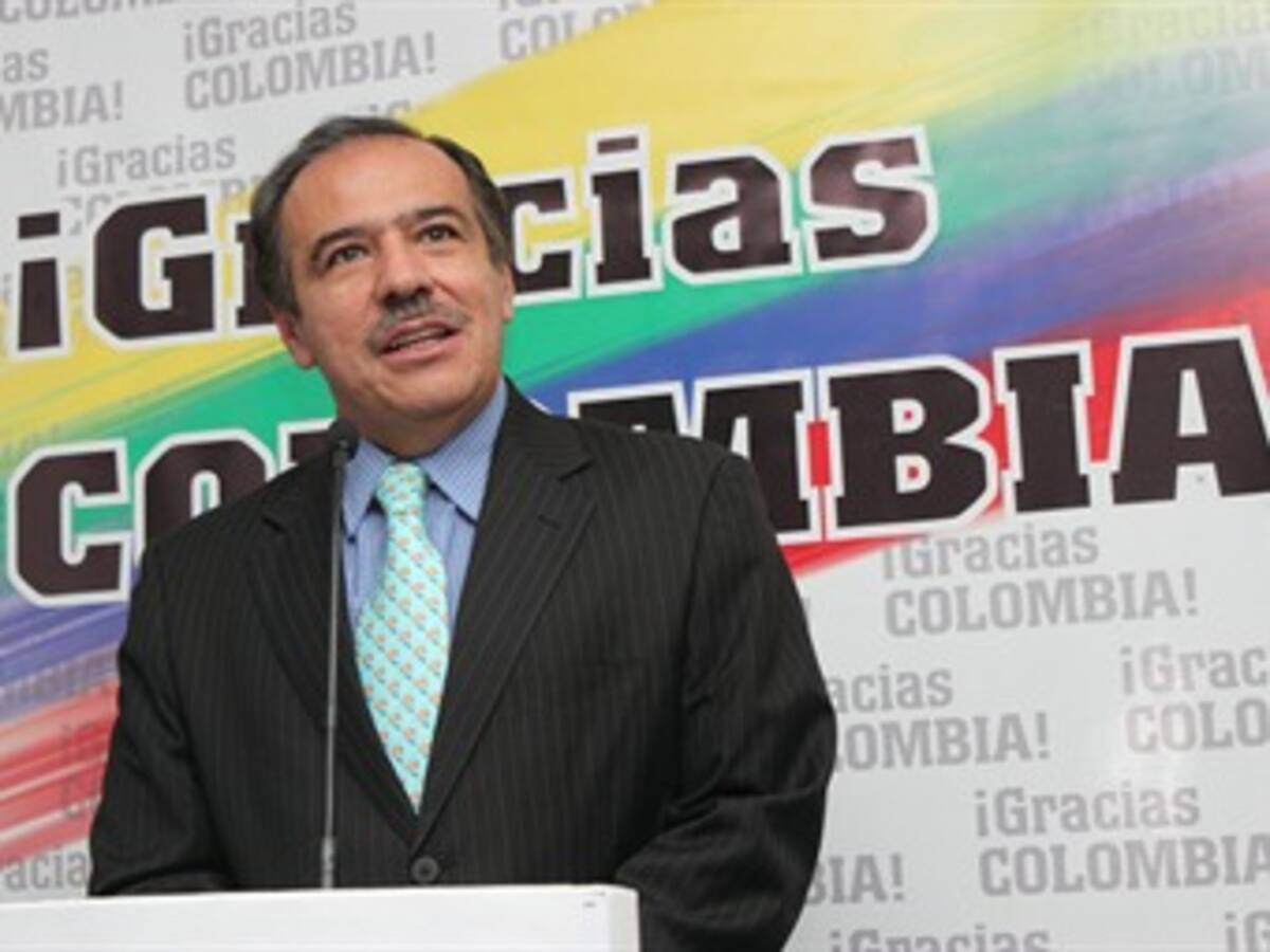 Es imposible que dentro del gobierno no haya un reemplazo para Mintransporte: Polo Democrático