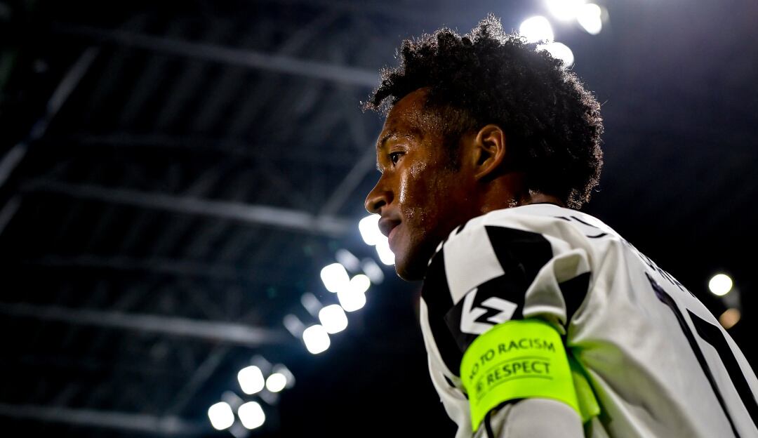 Juan Guillermo Cuadrado luciendo la cintilla de capitán en la eliminación de la Juventus.