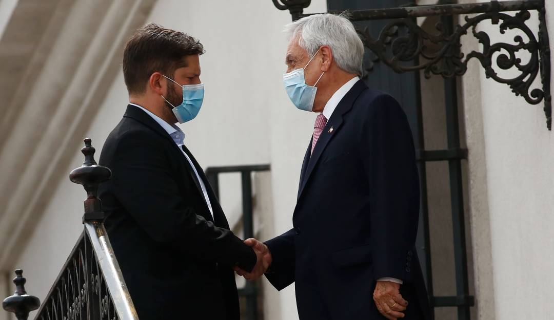 El presidente electo de Chile, Gabriel Boric (izq), y el presidente actual, Sebastián Piñera (der).     Foto: Getty 