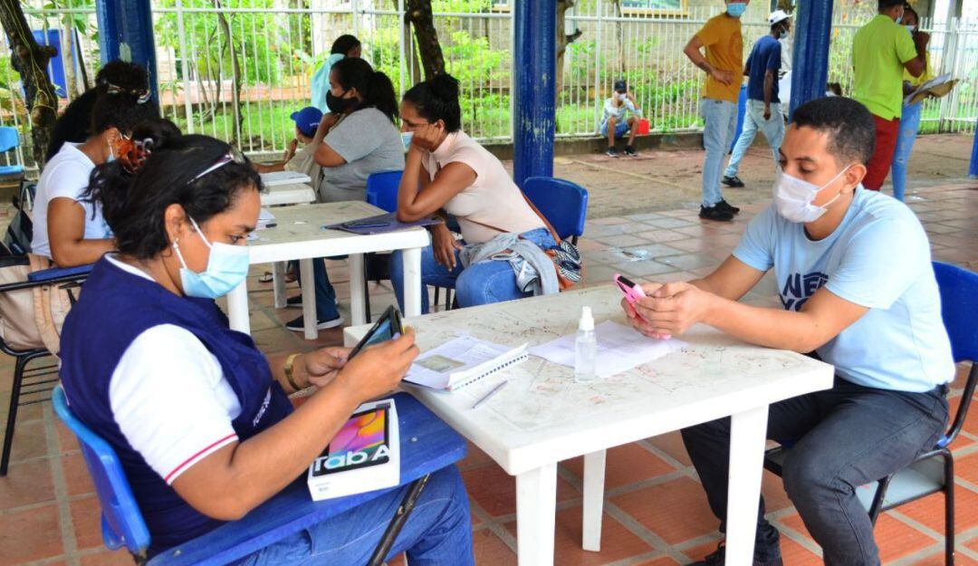 En jornada realizada en la Candelaria, 60 venezolanos comenzaron el trámite de pre-registro del permiso único de migración