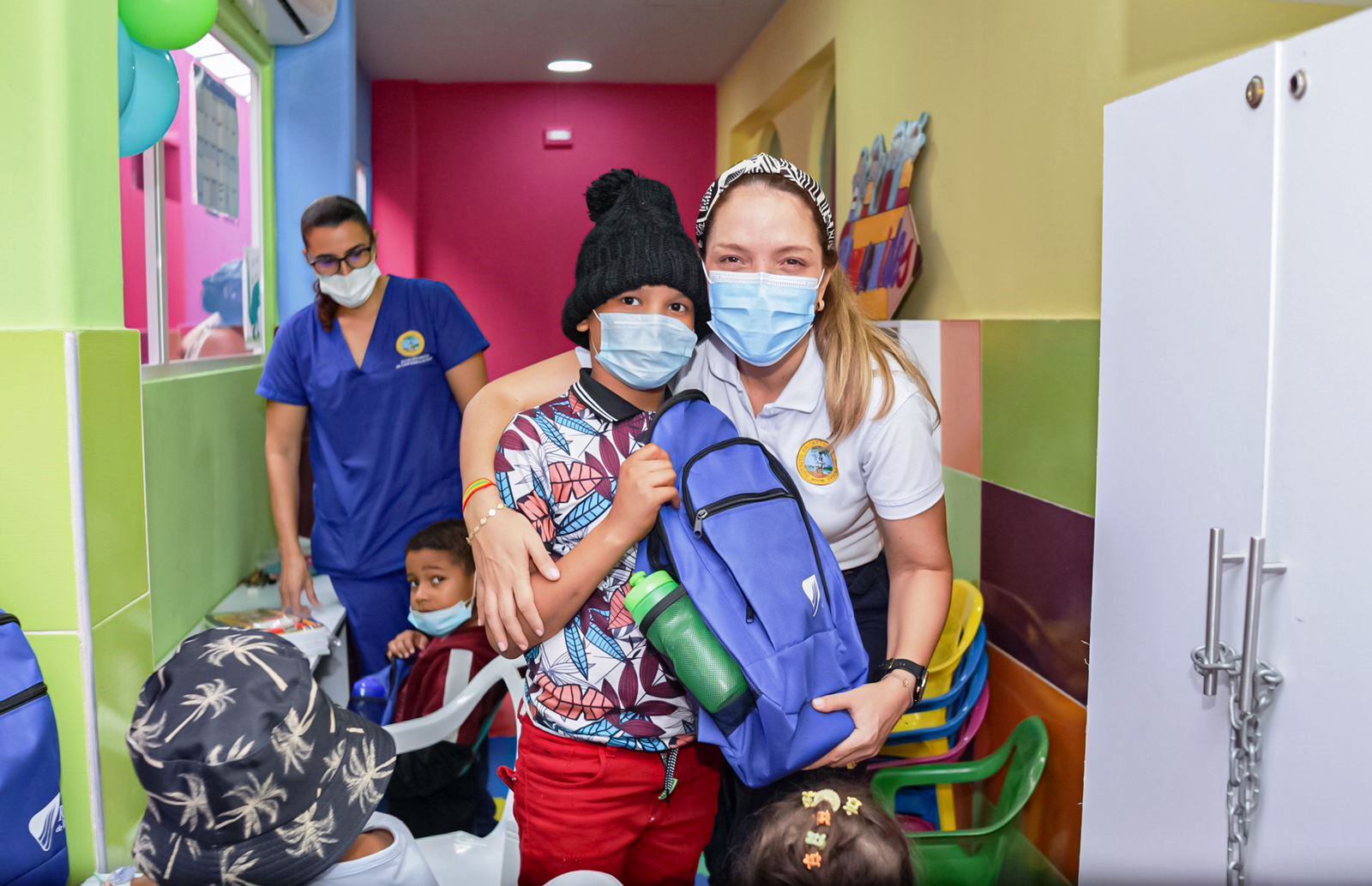 Gestión Social del Distrito entrega kits escolares a la Casa del Niño Hospital Infantil
