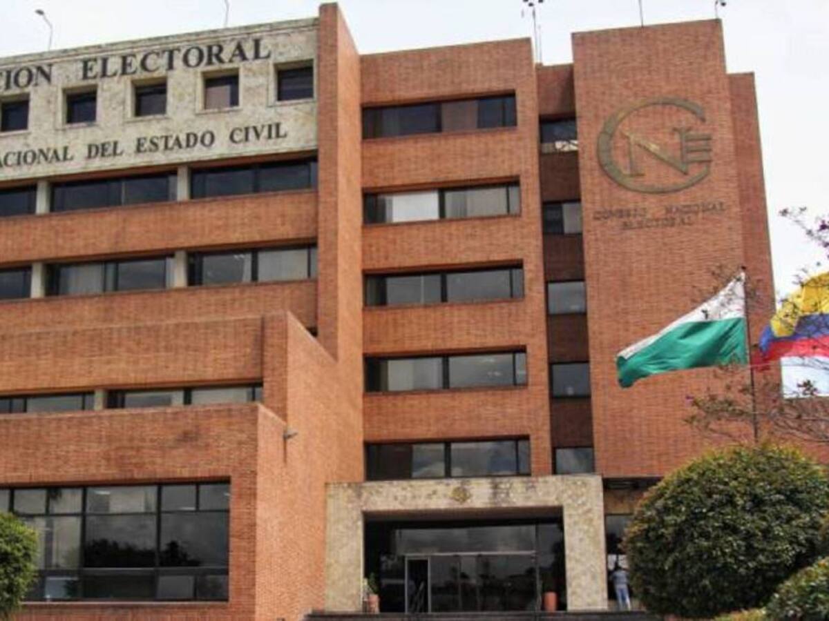 Seis grupos ciudadanos lograron las firmas para postular candidatos presidenciales