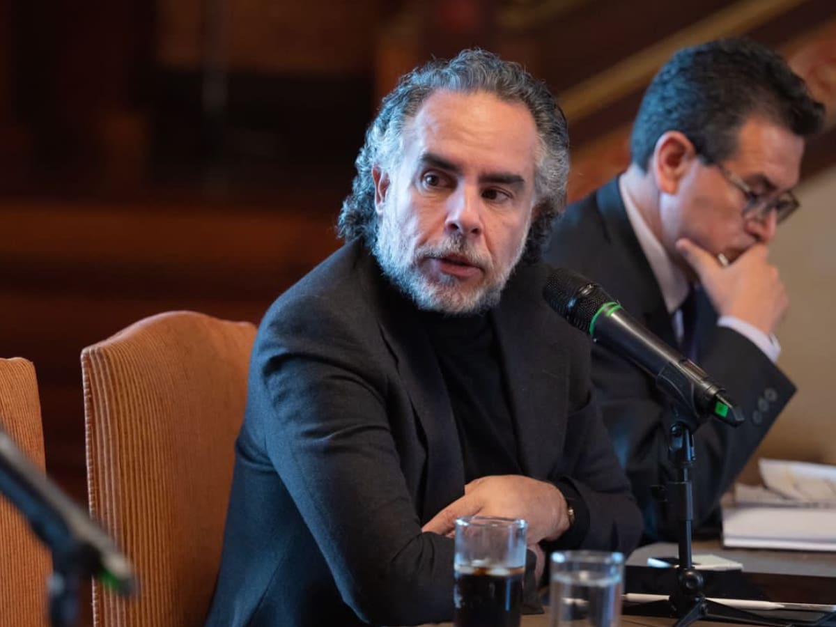 “Se filtran” audios de Benedetti, el de La Luciérnaga, contra integrantes del programa