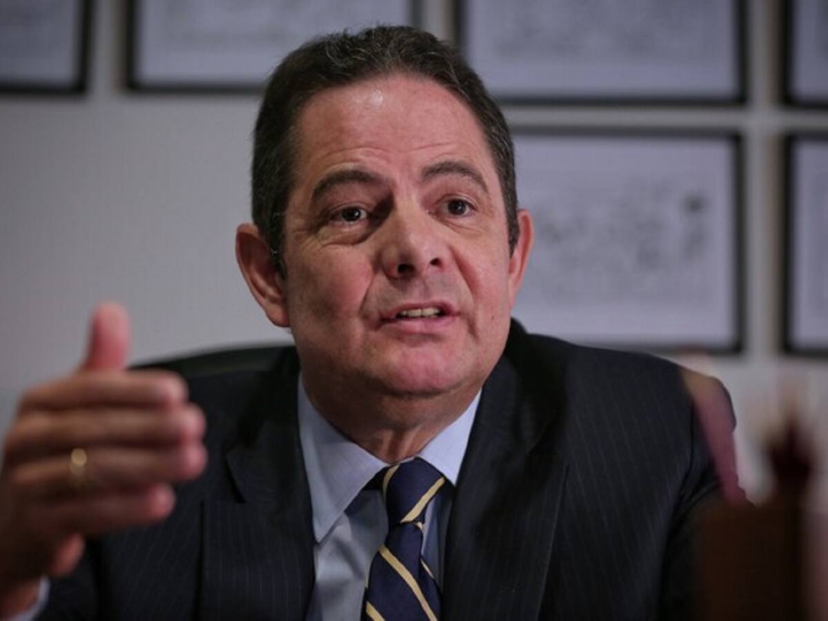 Es imposible que yo sea el funcionario colombiano 3 del escándalo Odebrecht: Vargas Lleras