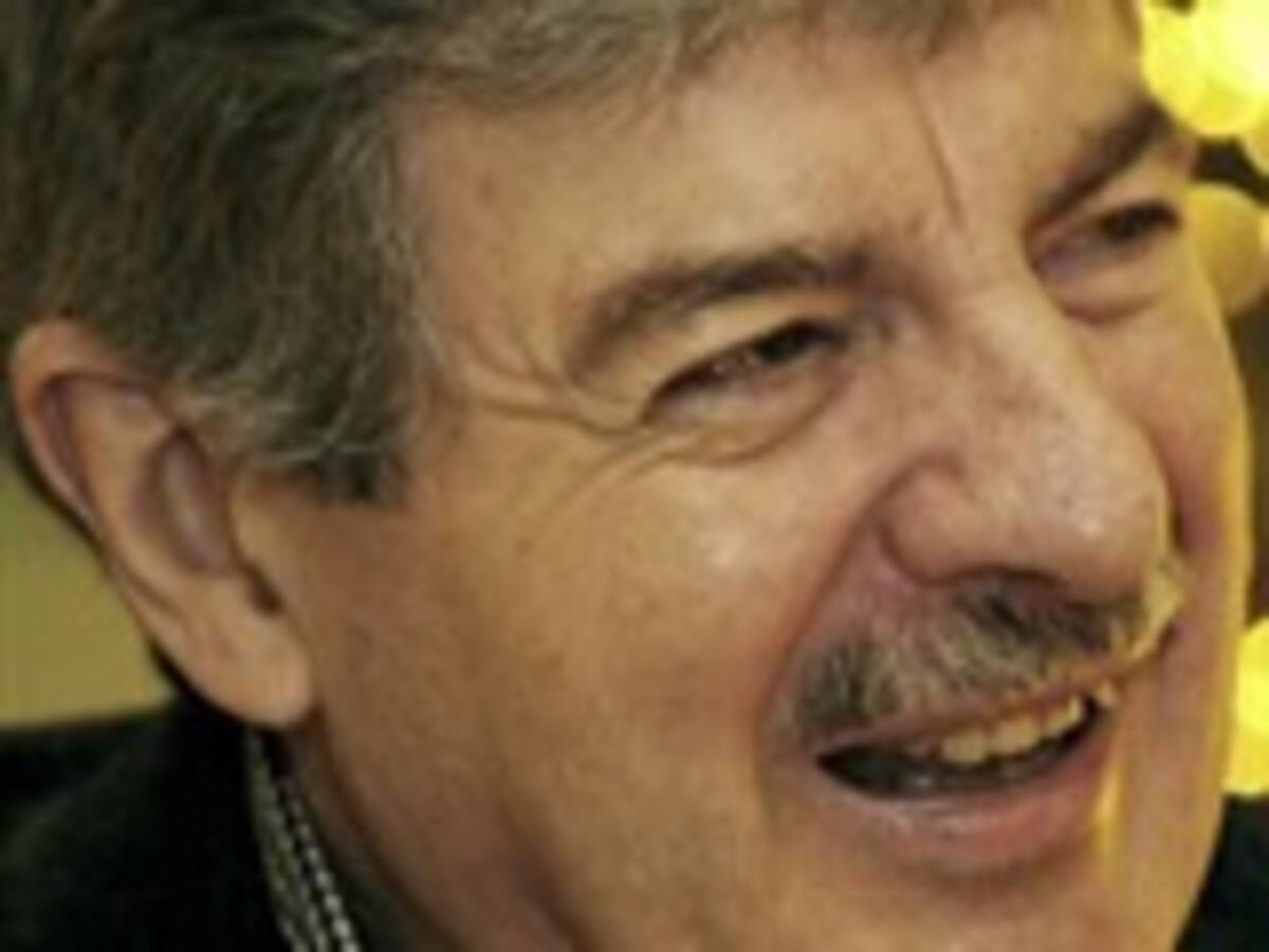 Sale al mercado la biografía autorizada del nobel, Gabriel García Márquez. Habló en Caracol Radio su autor Gerald Martin
