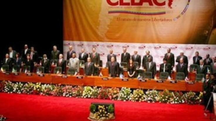 Colombia pide en cumbre de Celac apoyo para ratificación de TLC con Europa
