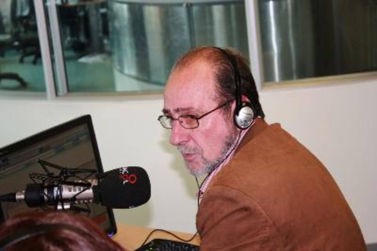 Norberto Miguel García, (astrólogo) invitado a La Ventana. Abril 19.