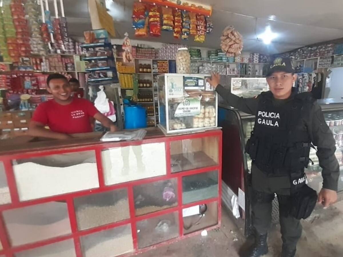 Policía adelanta campaña de prevención contra la extorsión en Bolívar