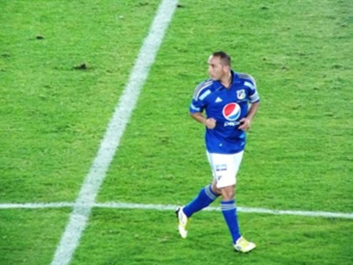 Mayer Candelo fue suspendido tres fechas tras los incidentes con árbitro Buitrago