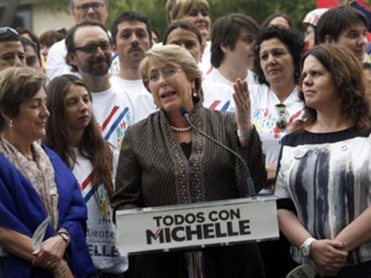 Candidatas presidenciales chilenas refuerzan sus campañas en Santiago