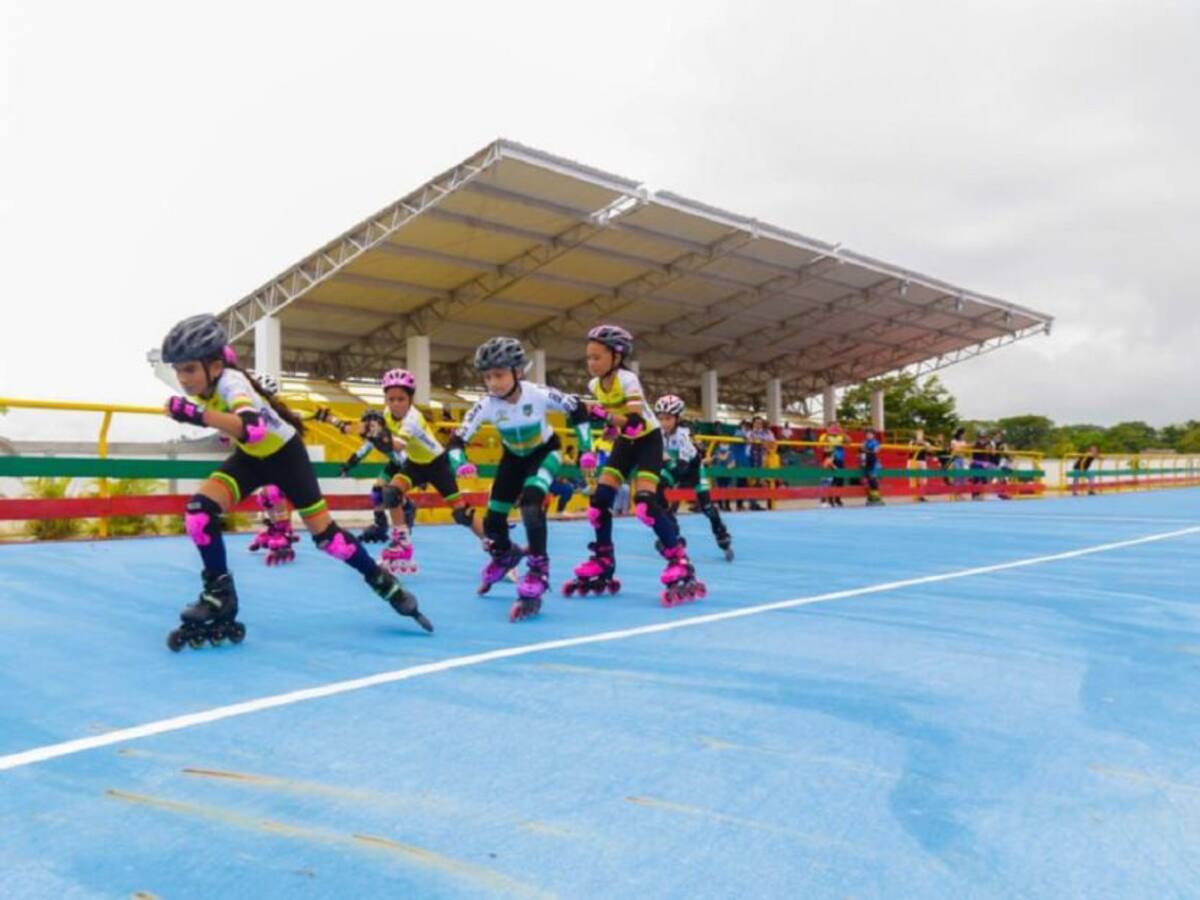 60 deportistas participaron en festival de patinaje en Simití, Bolívar