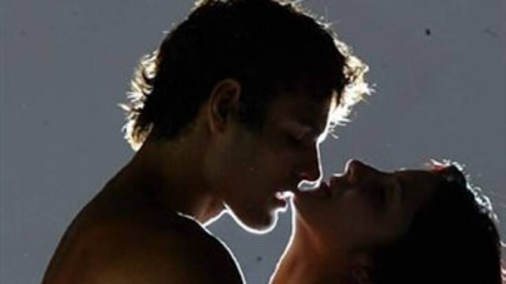 Una copa de vino puede aumentar el apetito sexual de las mujeres