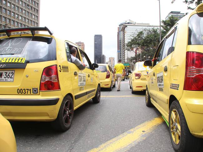 Aumenta la tarifa para taxis en Cali