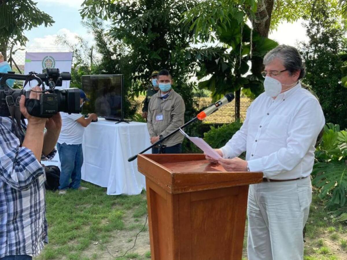 MinDefensa sobre orden de arresto en su contra: "No he sido notificado"