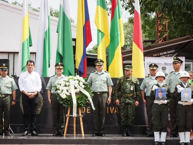 Con esta jornada se busca recordar y honrar la memoria de aquellos que ya no están, quienes siempre nos iluminarán el camino en la misión de garantizar la seguridad y convivencia de todos los colombianos.