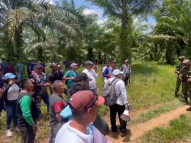 Comunidad de zona rural de Tibú pide retiro del Ejército Nacional. Foto: Tomada de video publicado en redes sociales.