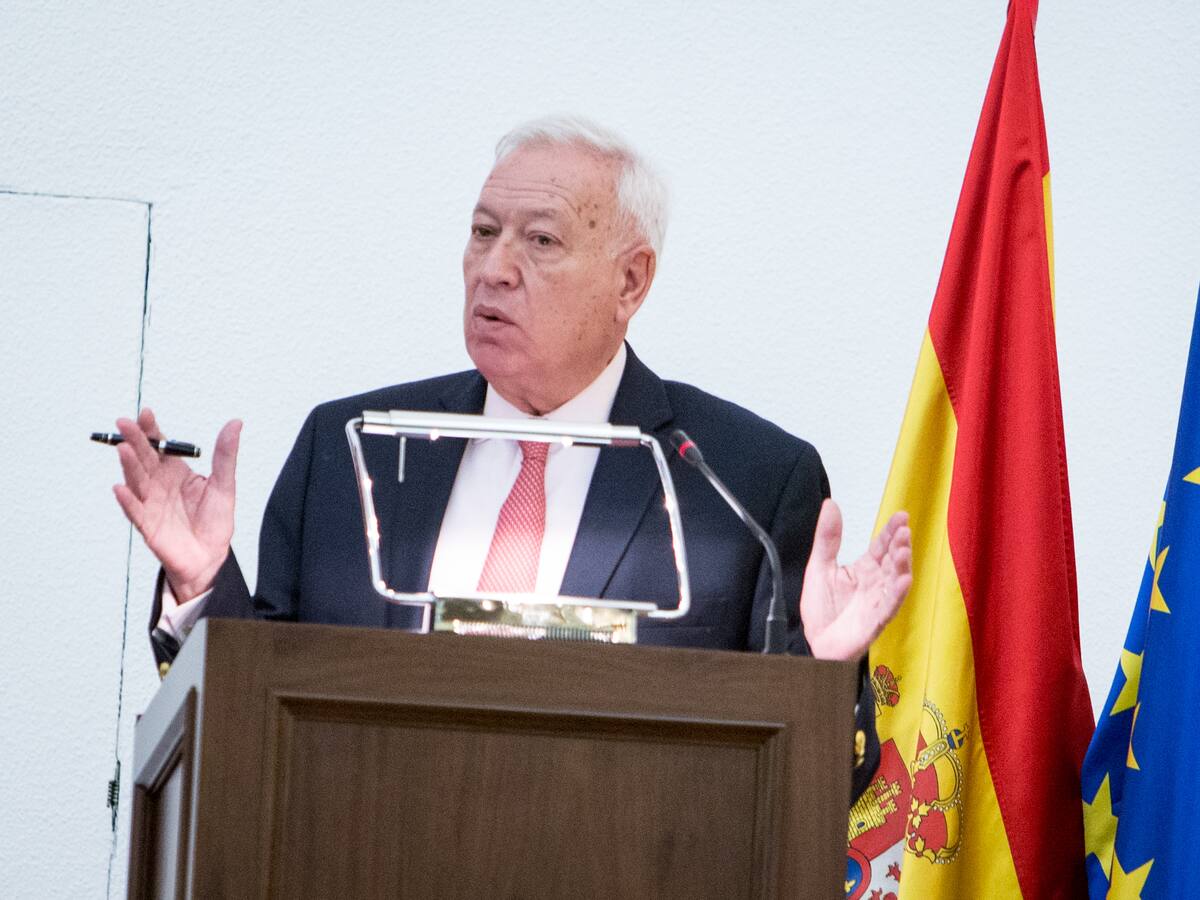 Comunidad internacional debe intervenir de inmediato: excanciller de España por Venezuela