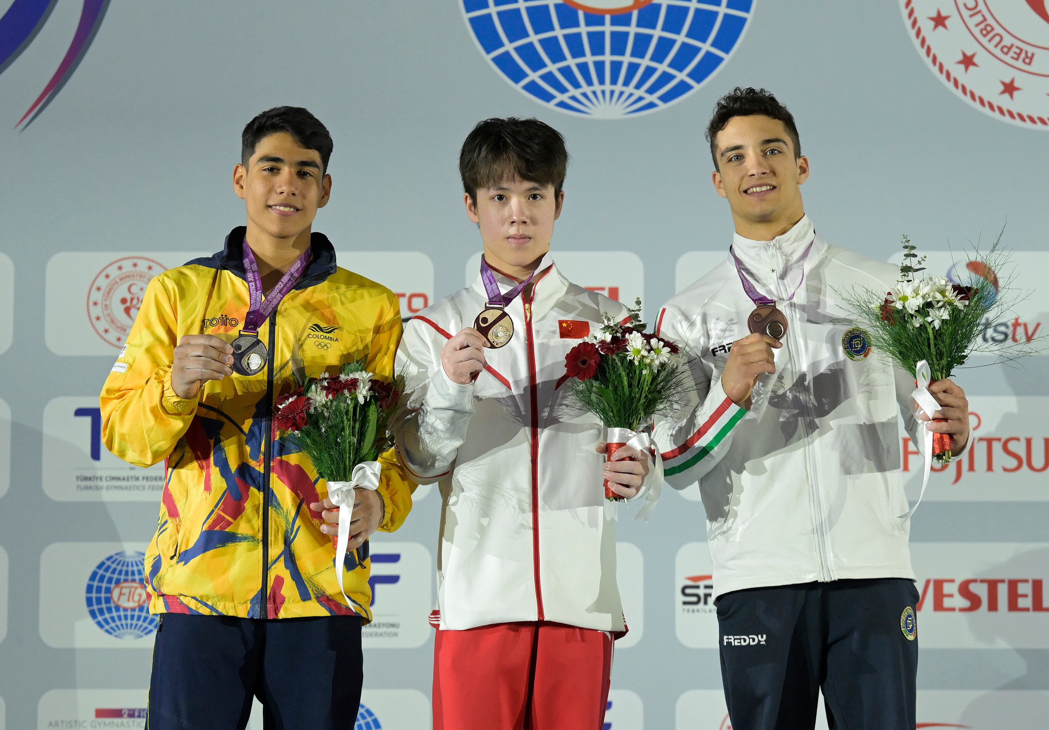 Ángel Barajas subcampeón del Mundial Juvenil de Gimnasia / @gymnastics