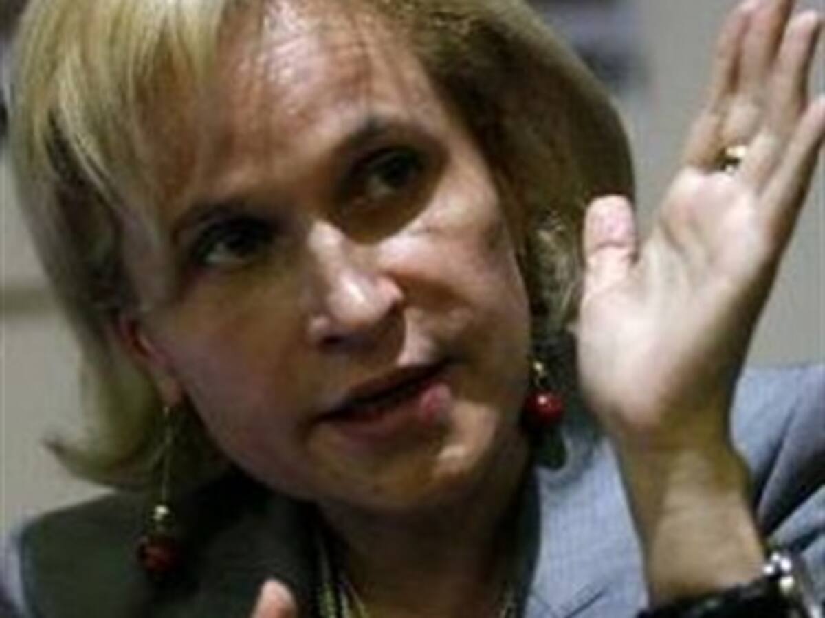 Contraloría consulta antecedentes del dueño del edificio donde funcionan sus oficinas