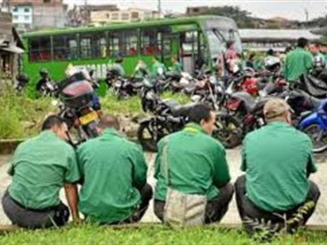 300 conductores del Megabús en Pereira llevan cinco meses sin servicio médico por no pago