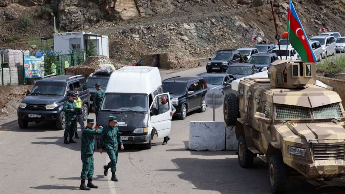 Conflicto Nagorno Karabaj: 100.000 desplazados han entraro a Armenia, dice vicecanciller