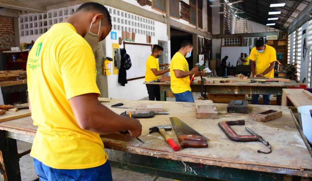 Los jóvenes fueron seleccionados para formarse en oficios relacionados con la conservación del patrimonio cultural