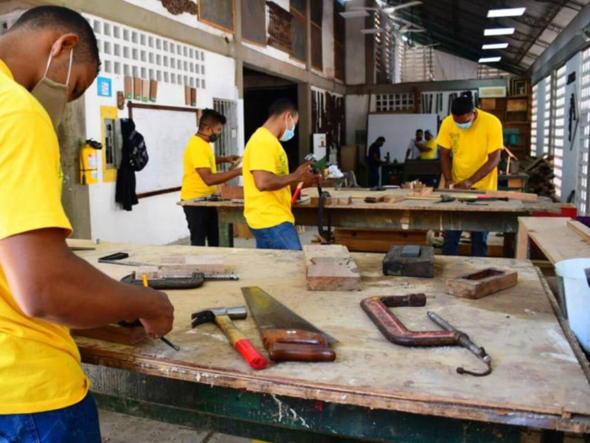 Escuela Taller Cartagena de Indias recibe a sus nuevos aprendices