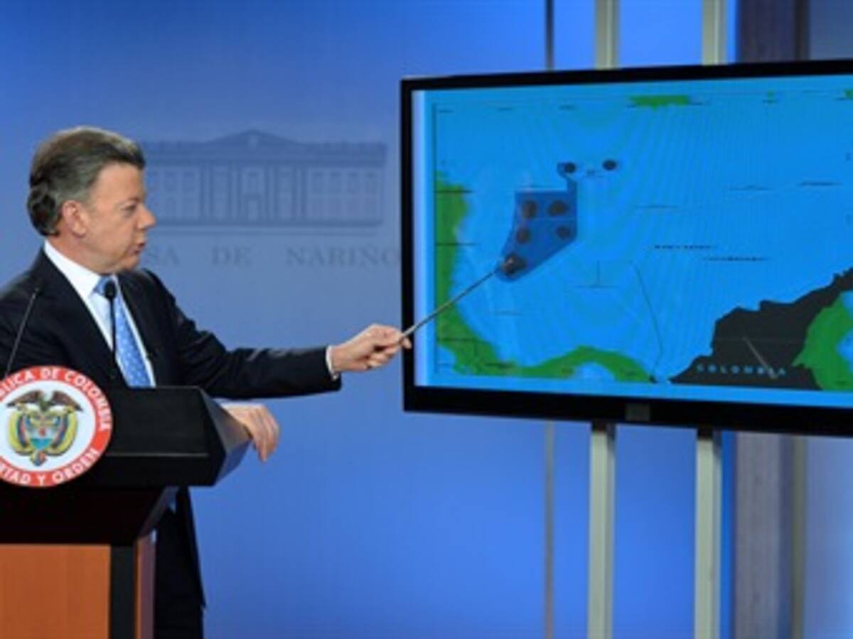 Presidente Santos anunció que el "fallo de La Haya no es aplicable"