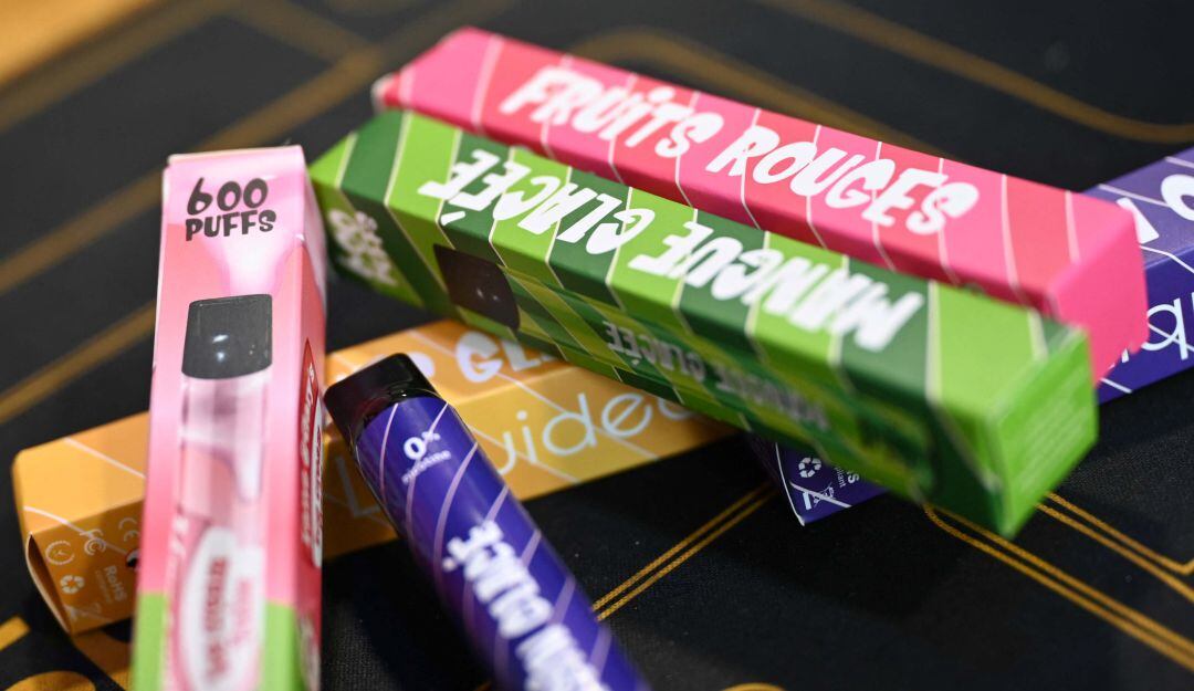 Vaporizadores y cigarrillos electrónicos ya no serán vendidos en México. 