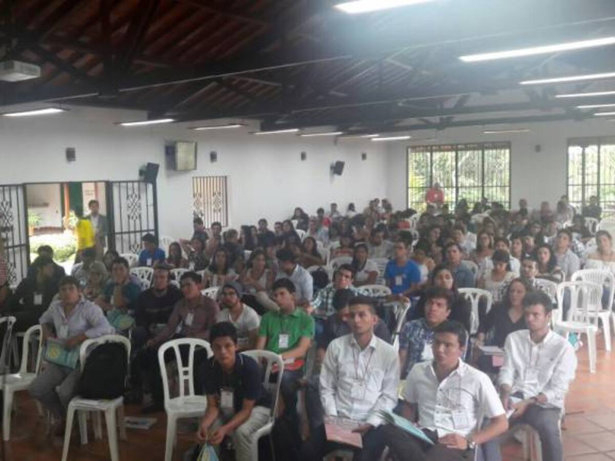 Universitarios santandereanos explicarán acuerdos de paz con teatro al parque