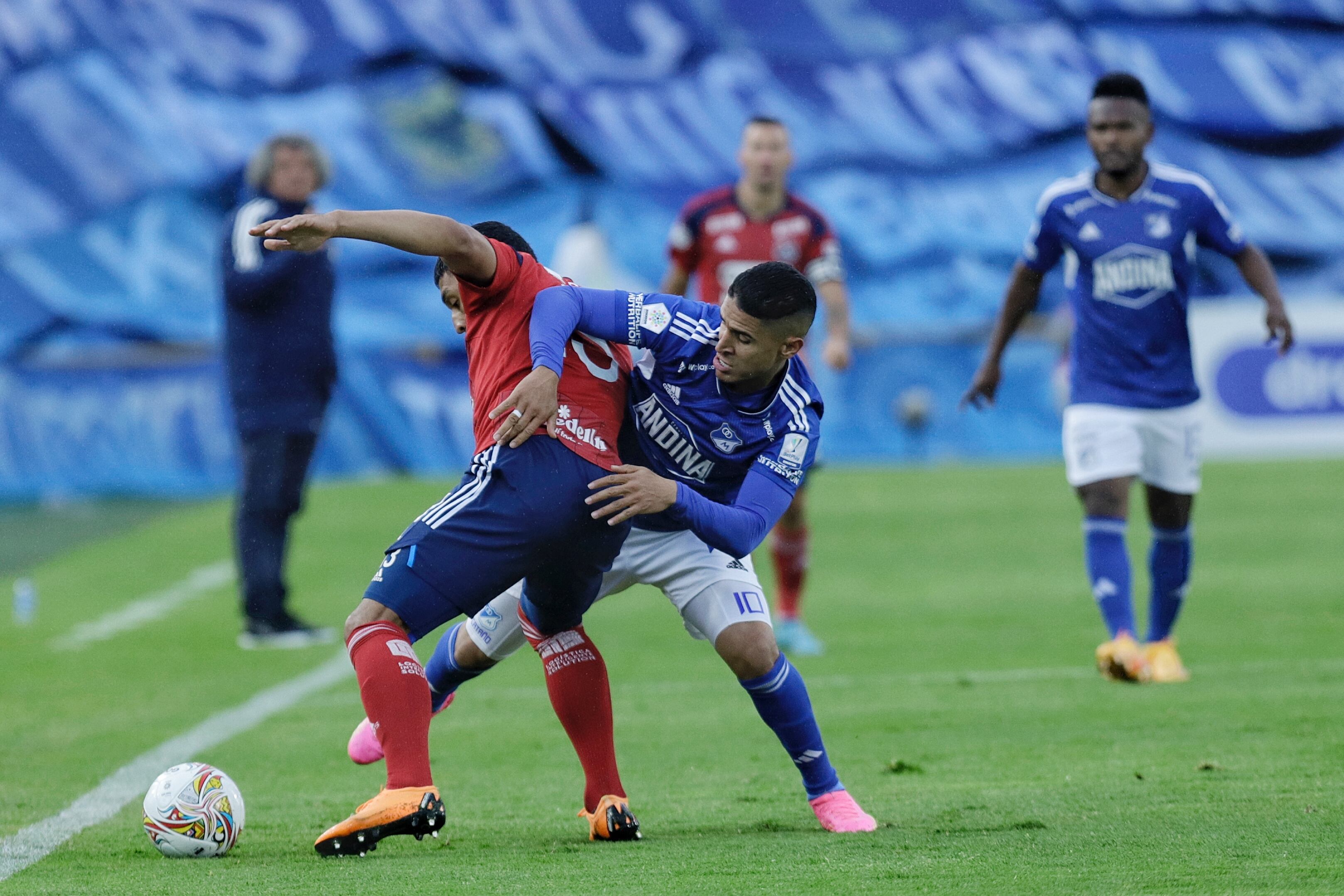 Medellín Vs. Millonarios será uno de los juegos que se dispute a las 8:50PM. (Colprensa - Camila Diaz)