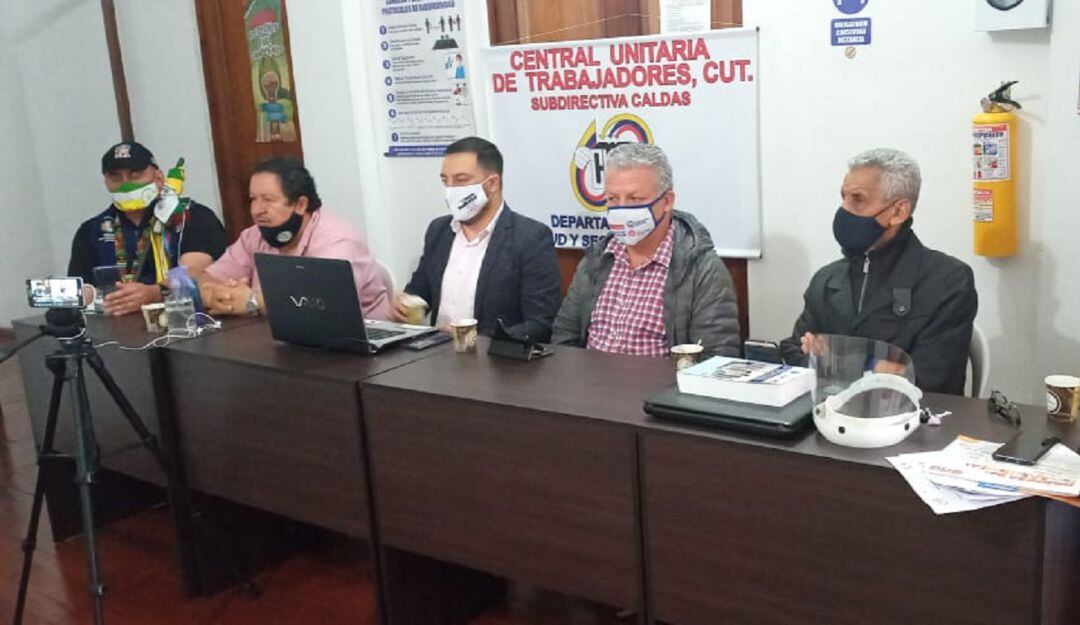 Convocatoria de al cese de actividades del magisterio y movilización nacional.