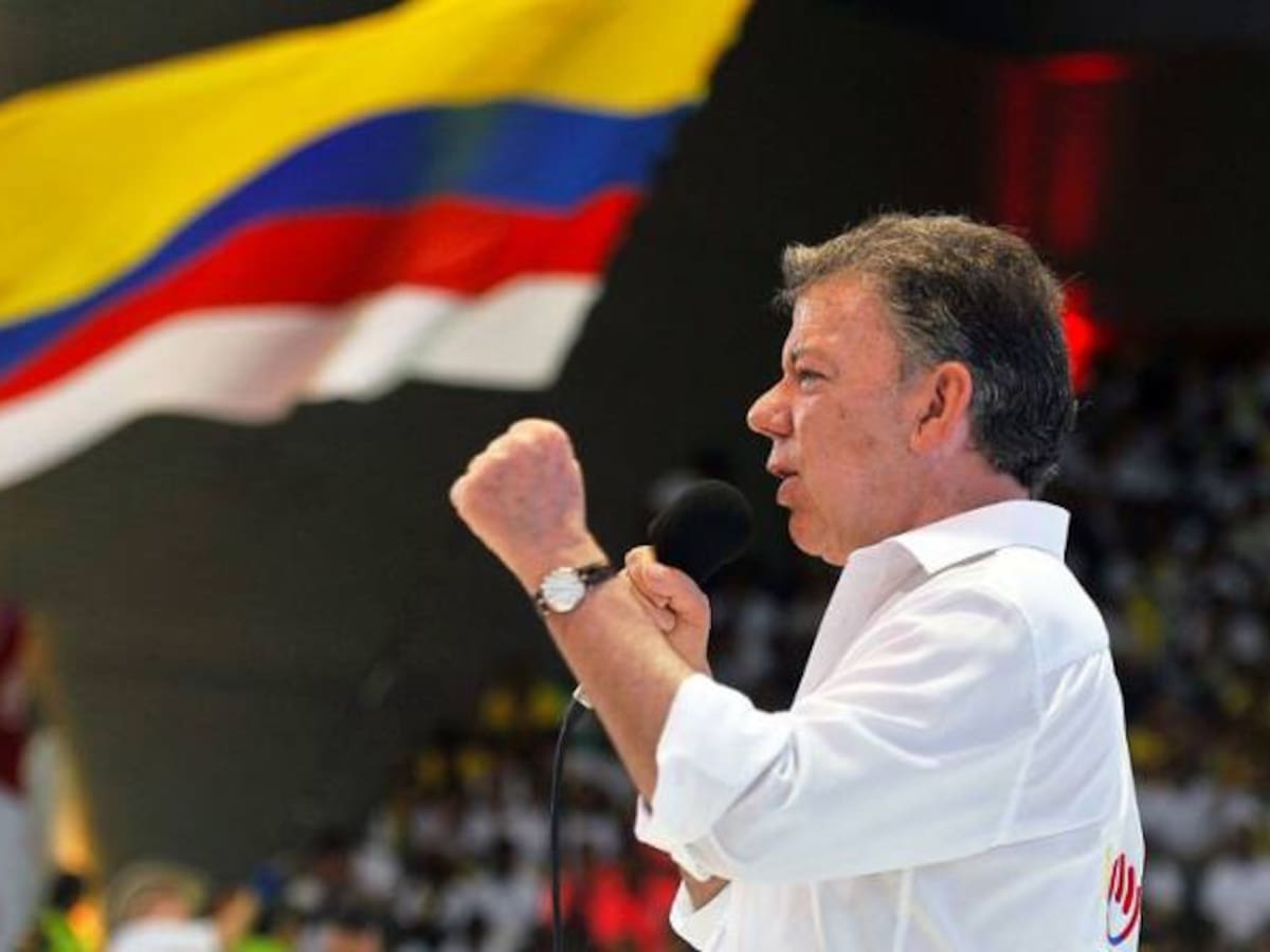 El plan B es retroceder seis años y volver a combatir la guerrilla: Santos para la BBC