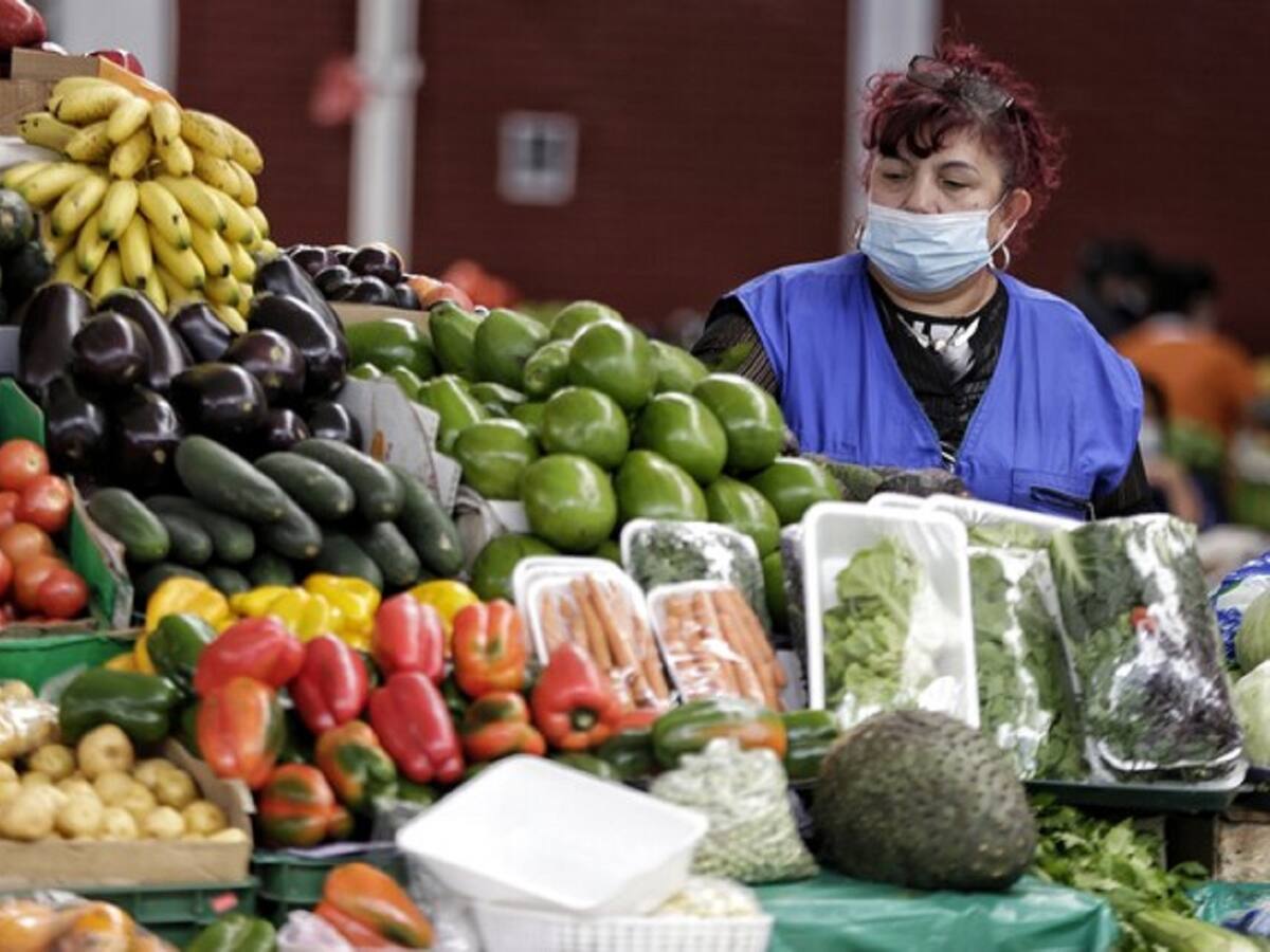 Alimentos y combustibles con precio para arriba