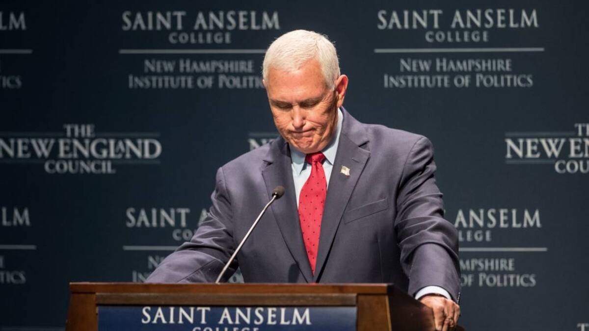 Pence pidió a los republicanos que paren de atacar al FBI por redada contra Trump