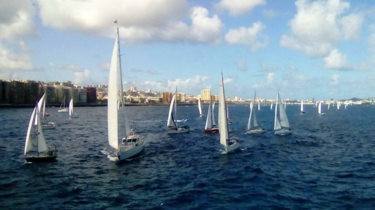 Rally de vela en la Marina de Santa Marta